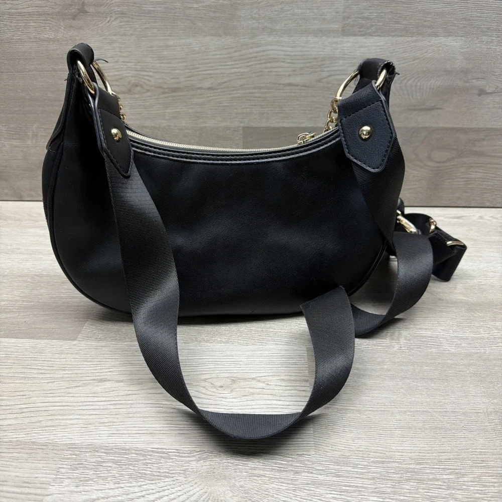Juicy Couture Quilted Black Puff Half Moon Crossbody Bag‎ W/ Change Purse